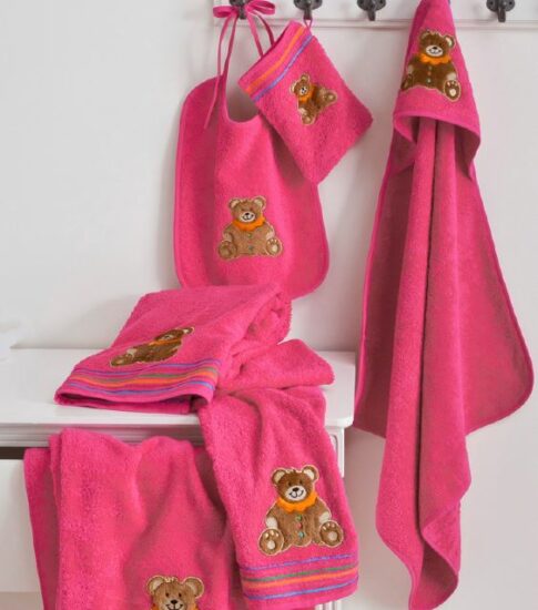 Gant, cape, peignoir, serviette ourson rose