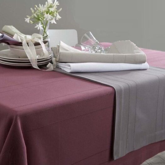 Linge de table ensemble nappe serviettes et vis à vis chez vrancken