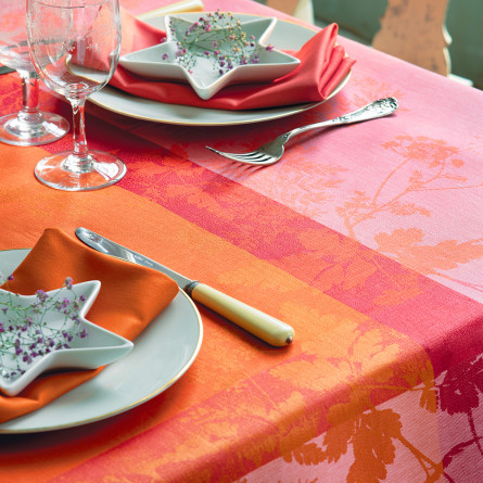 serviette de table et nappe